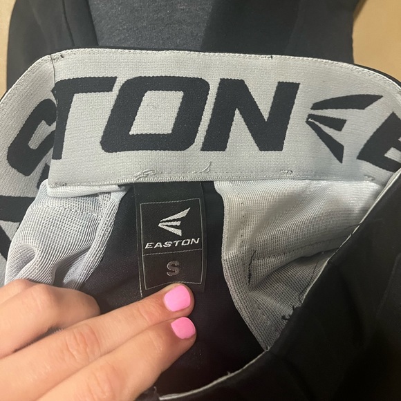 Easton women’s softball pants - Picture 3 of 3